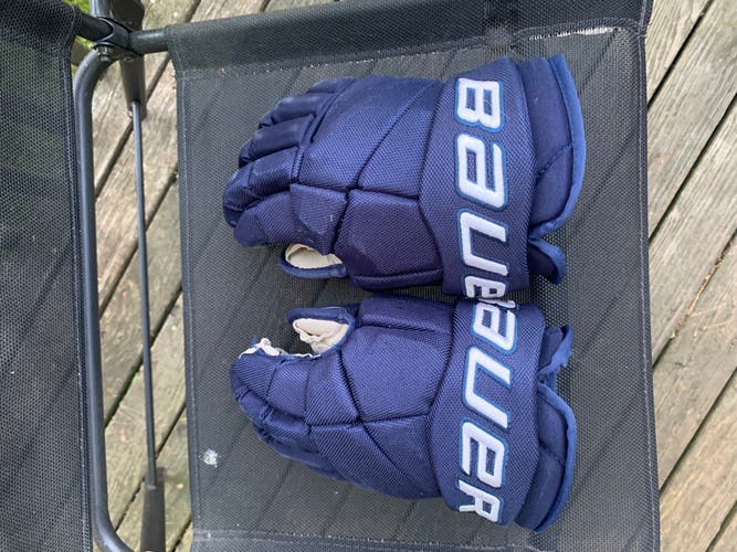 Bauer 13" Vapor Pro Team Gloves