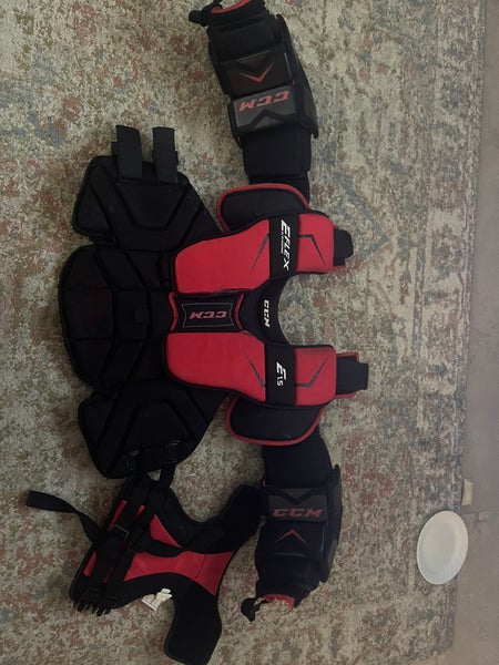 Used Small CCM Extreme Flex E1.5 Goalie Chest Protector