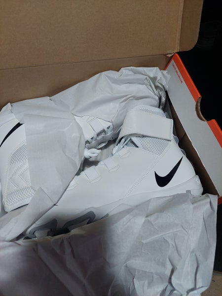 New Men's Size Men's 10.5 (W 11.5) Molded Cleats Nike High Top Force Savage 2 Shark