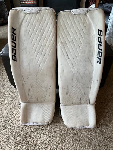 Bauer Ultrasonic Goalie Leg Pads (M)