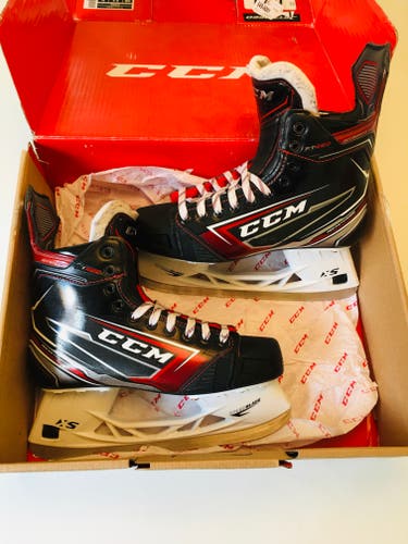 CCM JetSpeed FT480 Hockey Skates Regular Width Size 8.5