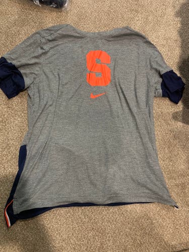 Syracuse short sleeve shooter number 44