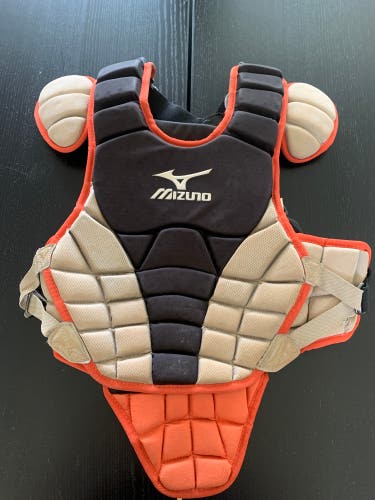 Mizuno Samurai Catcher's Chest Protector