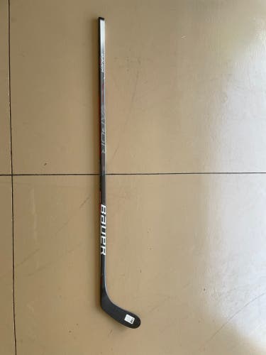 Bauer vapor hockey stick