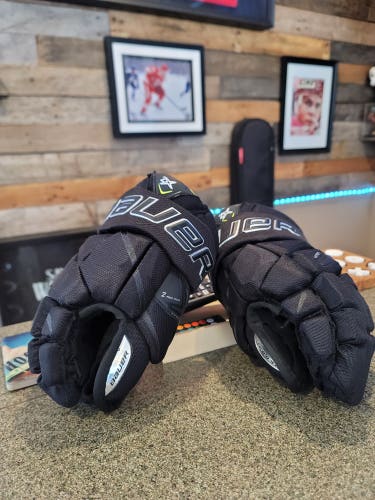 Bauer Vapor 2X Gloves
