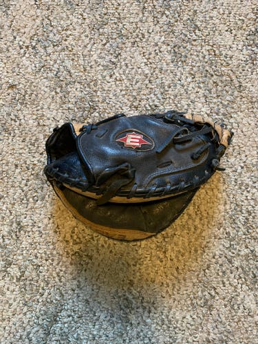 Easton Catcher's Glove Right Hand Throw 9.5"