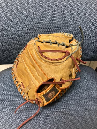 Re-laced/reconditioned 33’ catchers mitt