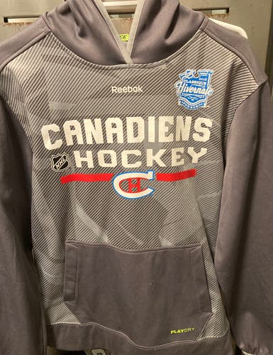 Youth Small Montreal Canadiens Winter Classic Reebok Pullover