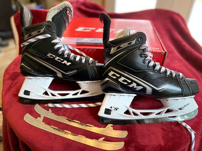 Used CCM Regular Width Size 7.5 RibCor 90K Hockey Skates