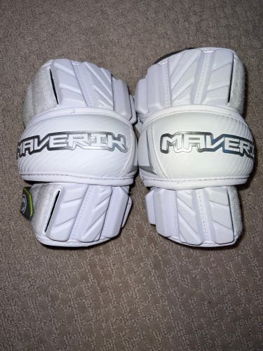 New Large Maverik Max Arm Pads