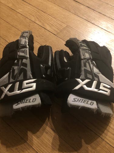 Used STX 12" Shield Pro Goalie Gloves