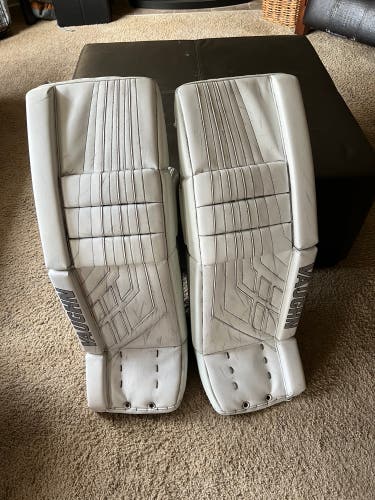33" Vaughn Pro Stock Velocity VE8 Pro Carbon Goalie Leg Pads