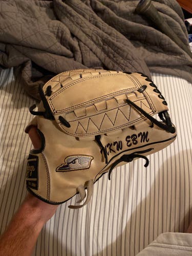 Used Right Hand Throw 12" Pro Preferred Baseball Glove