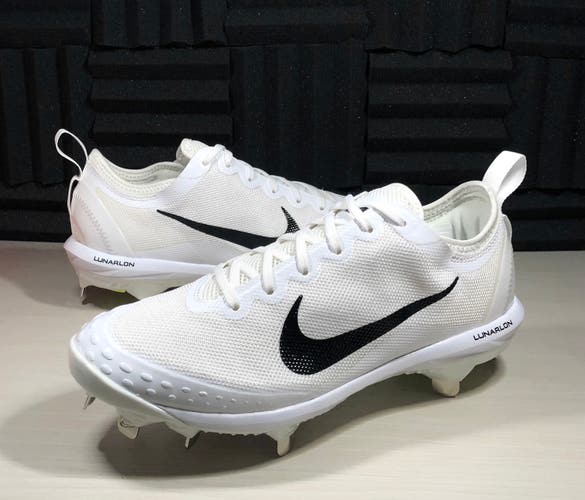 Nike Lunar Hyperdiamond Elite 2 Softball Cleats White 856433-101 Women's size 7.5 new