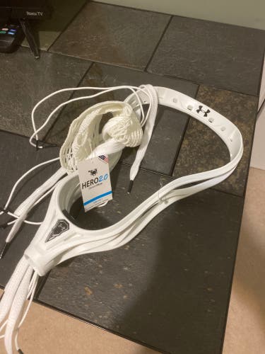 Johns Hopkins Team Issued Under Armour Command 2 Head WITH East Coast Dyes Hero 2.0 String Kit