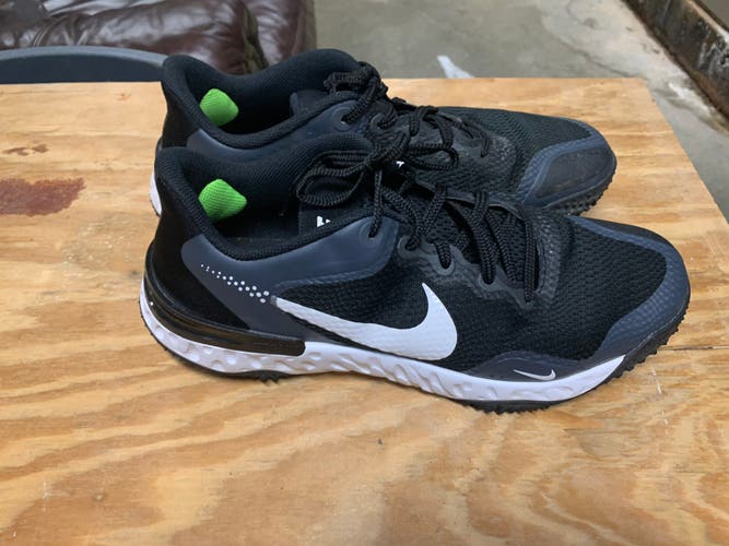 Black Men's Size 11 (Women's 12) Nike Baseball Turfs