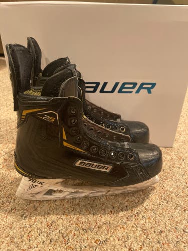 Used Bauer Regular Width Pro Stock Size 9 Supreme 2S Pro Hockey Skates