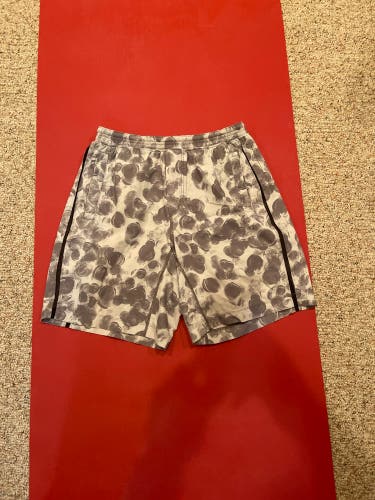 White Adult Medium Lululemon Shorts