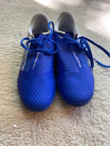 Blue Unisex Size 3.5 (Women's 4.5) Nike Shoes