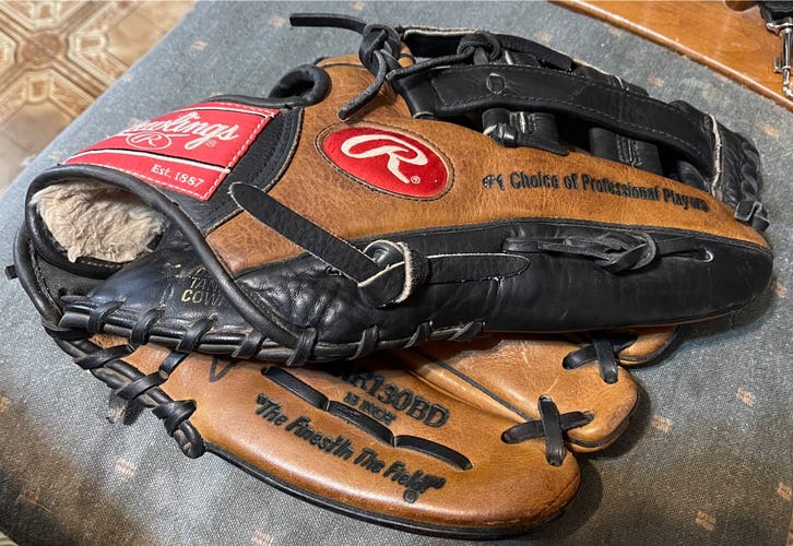 Rawlings Baseball Glove