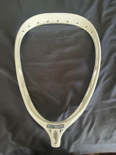 Used  Unstrung Void Noz Goalie Head