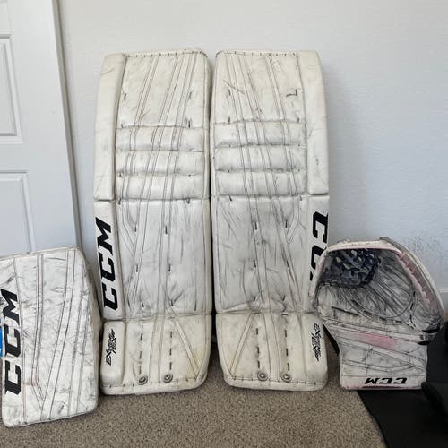 Used 36" + 2 Regular CCM Extreme Flex II Pro Goalie Full Set