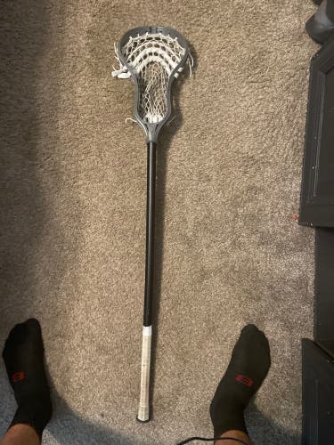 Used Attack & Midfield Strung Command Head On ECD Bravo 1 Shaft