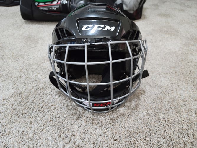 Used Medium CCM FL40 Helmet