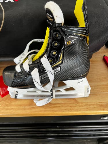 Bauer youth s27 skate
