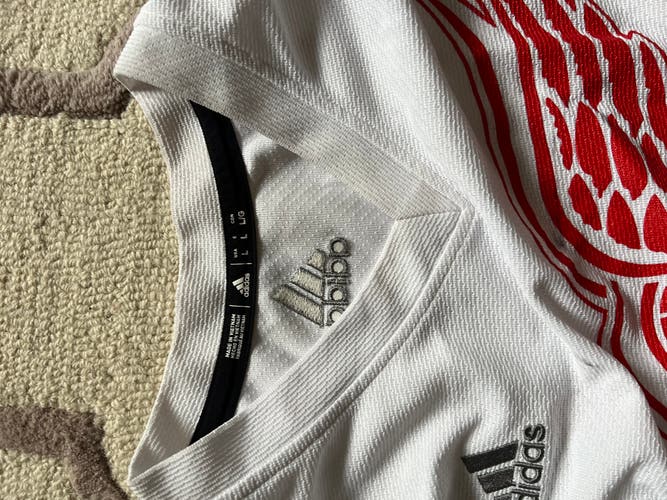 Red wings practice Jersey