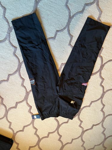 Little Caesar’s warm up pants