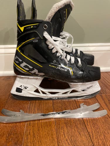CCM AS3 Hockey Skates 6.5 size
