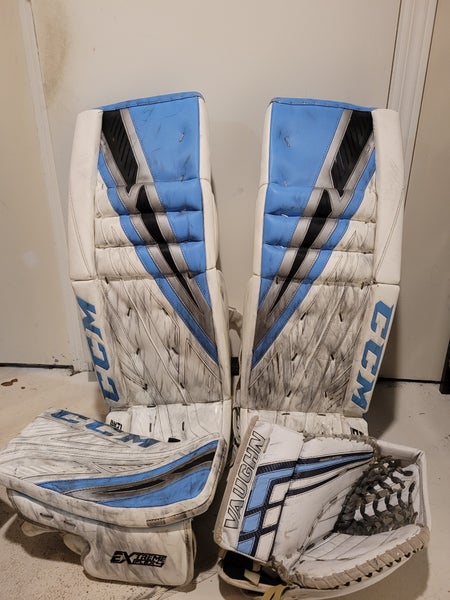 Used 34" + 1 Regular CCM Extreme Flex 4 Goalie Full Set With Vaughn Velocity VE8 Pro Carbon Glove