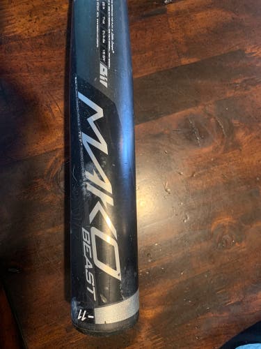 Easton Mako Beast