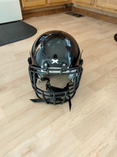 Adult Used Medium Xenith X2E+ Helmet