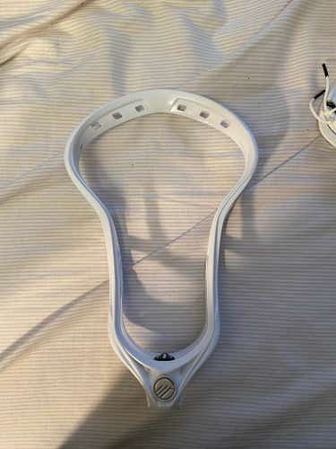 New Attack & Midfield Maverik Unstrung Optik 3.0 Head