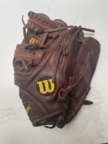 Wilson A800 11.5 Baseball Glove Infield