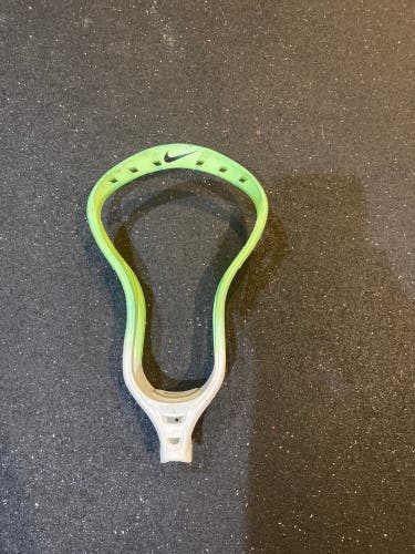 Used Attack & Midfield Unstrung Lakota U Head white and neon green