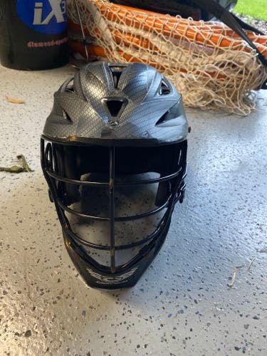 Used Cascade R Helmet