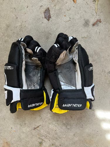 Used Bauer 12" Supreme Ignite pro Gloves