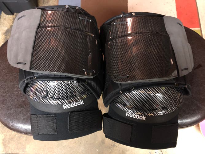 Reebok/CCM  “Pro Swiss” knee pads