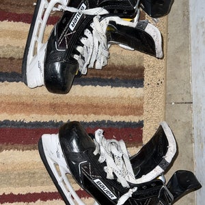 Used Bauer Extra Wide Width Size 5 Supreme 1S Hockey Skates