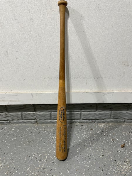 Louisville Slugger (-3) 30 oz 33" Bat