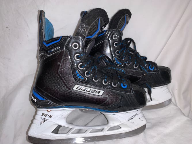 Used Bauer Size 3D Nexus N9000 Junior Hockey Skates