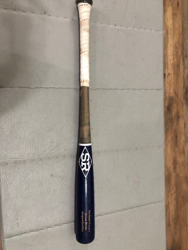 Wood (-3) 28 oz 31" Bat