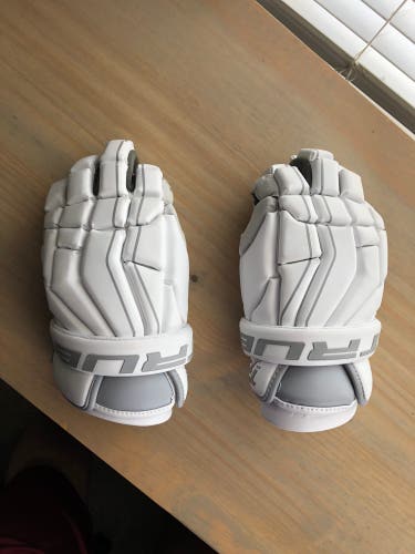 Used Player's True 13" Lacrosse Gloves