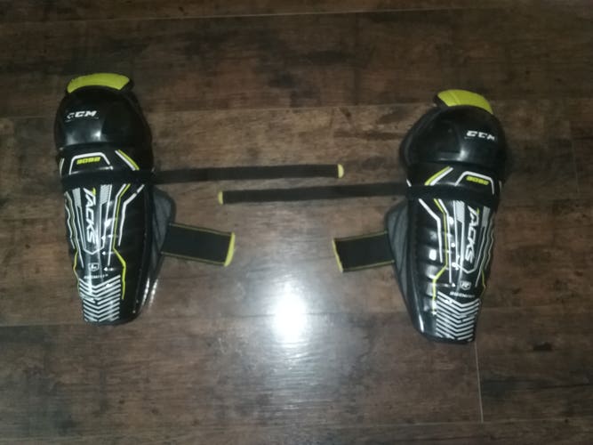 Used CCM Tacks 3092 Shin Pads