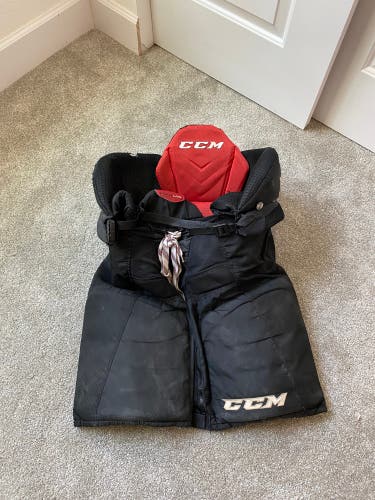 Used Large CCM QuickLite Pants