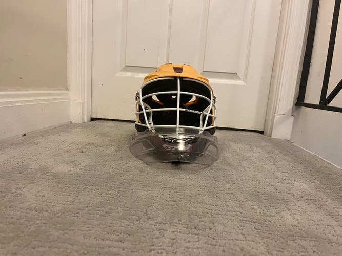 Cascade S Under Armour All American Team DC w/ Throat Guard