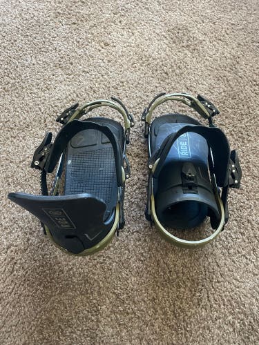 Ride A-6 snowboard bindings